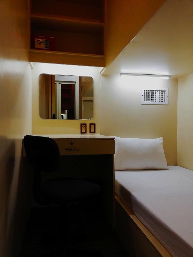 Subic Bay Hostel Olongapo Εξωτερικό φωτογραφία